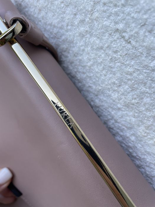 Mala Furla cor de rosa VERDADEIRA