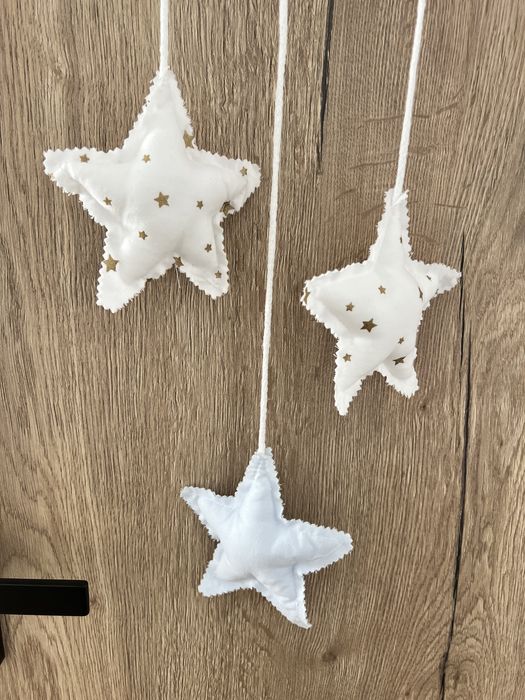 Księżyc i gwiazdki dekoracje do pokoju