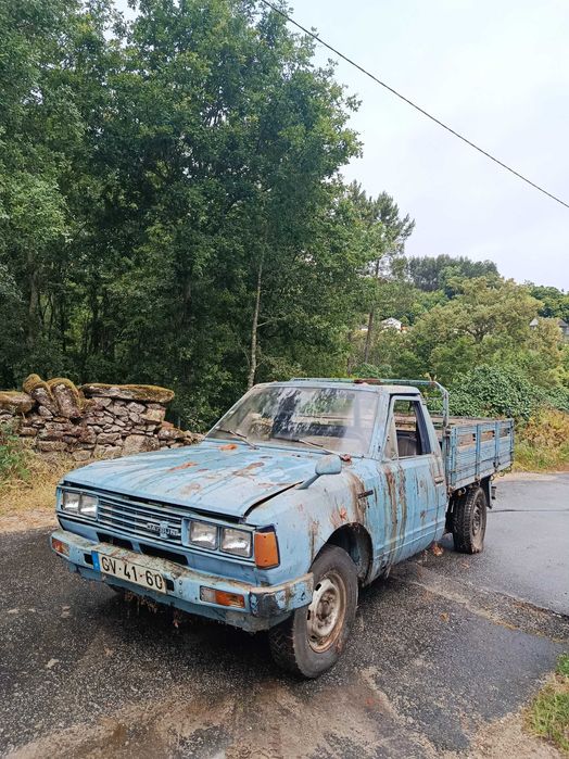 Stock de peças Datsun 720