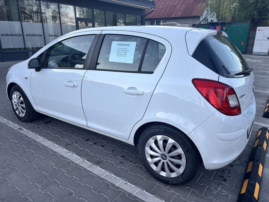 REZERWACJA. Opel Corsa D, niski przebieg, zadbane auto