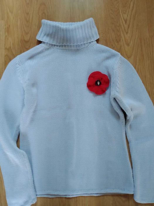 golf niebieski M 36/38 z czerwonym makiem