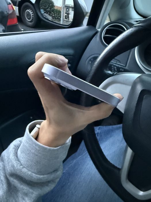 iPhone 14 - 128GB Purple