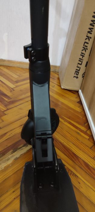 Продам электросамокат