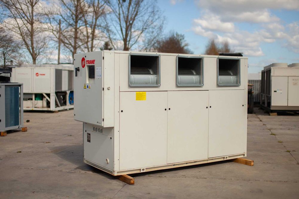 Chillery używane 300–1300 kW: Aermec, BlueBox, Lennox, Panasonic