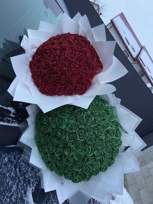 Квіти з атласної стрічки