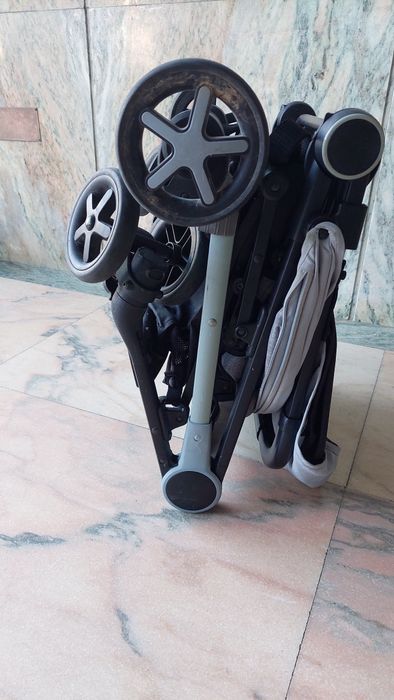 Carrinho de bebé dobrável Chicco Miinimo 2 - Compacto