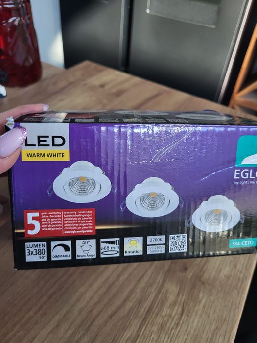 Nowe halogeny sufitowe led