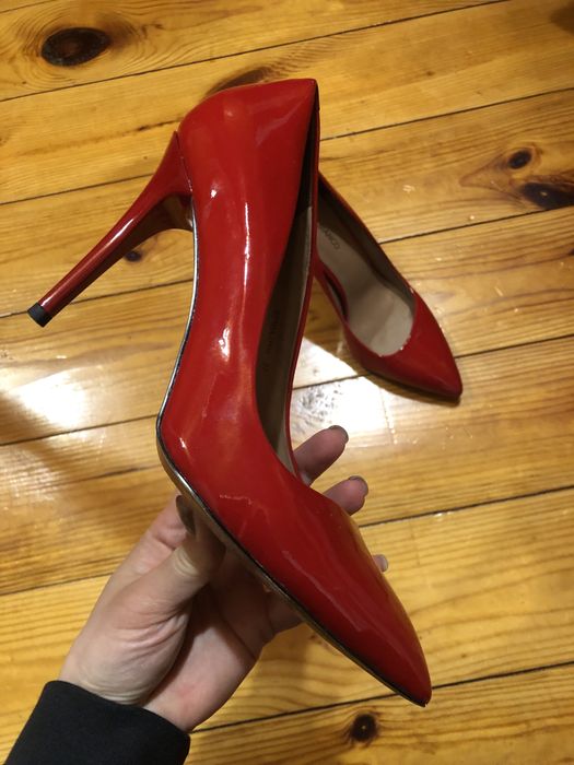 Красные туфли