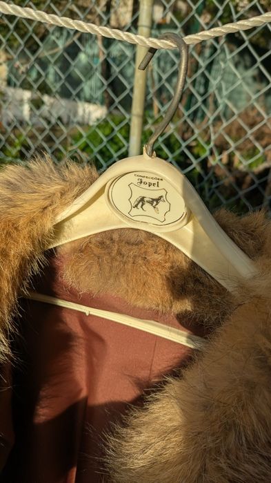 Casaco em pele de raposa