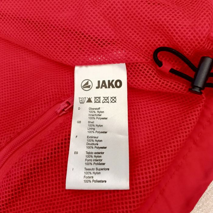 Вітровка JAKO FC Augsburg р.152 (11–12 років) ідеальний стан