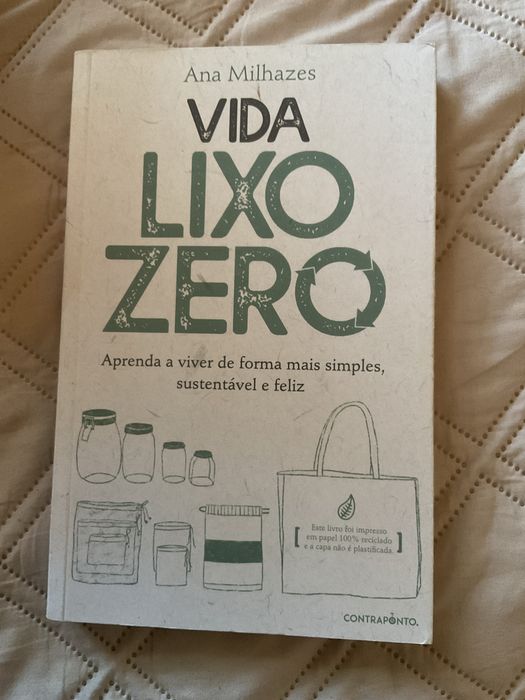 Conjunto de livros temáticos