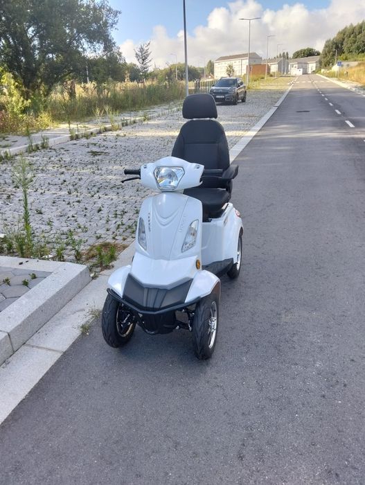 Quadriciclo/Elétrico