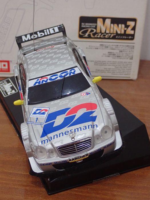 Mini-Z completo Kiosho D2 AMG Mercedes CLK e Punho