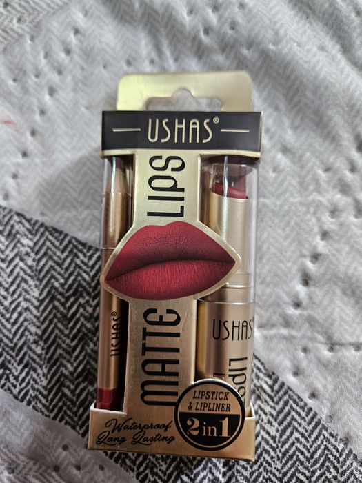 Conjunto de baton mais lápis