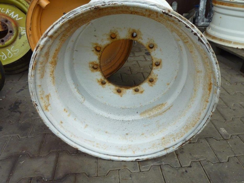 Felga używana 25x26.5 10x335mm ET0 800zł D14