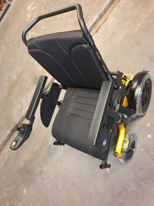 Wózek inwalidzki elektryczny TURIOS.
