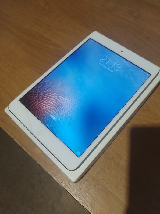 Продам планшет ipad mini