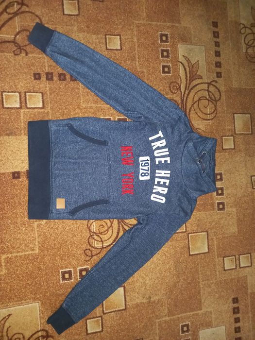 Спортивная кофта на мальчика