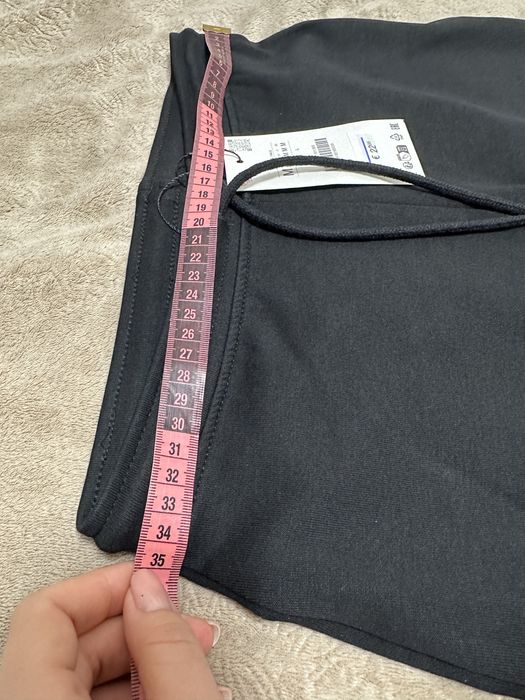 Нові штани Zara розмір М, є і кофта до костюму