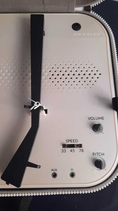 gira-discos portátil crosley messenger