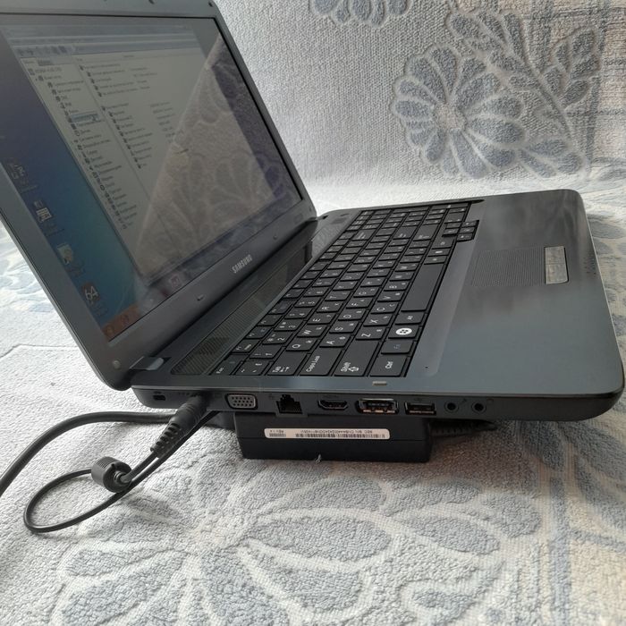 Ноутбук Samsung R523 (R580) I5 ,  ram  6gb