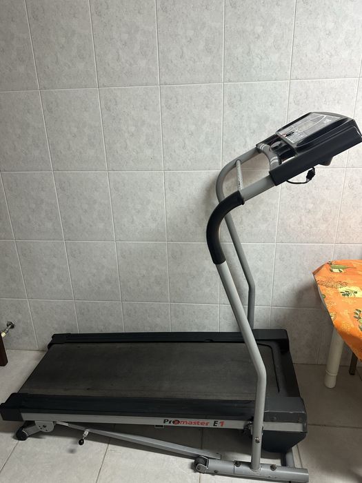 Foldable Treadmill445560917569710080