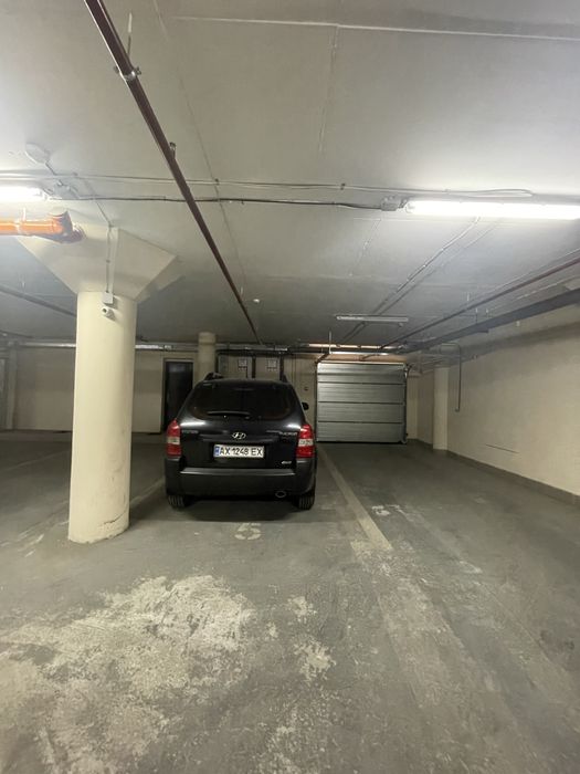 Паркоместо ЖК Квитка, ул. Квитки Основьяненко, площадь Конституции