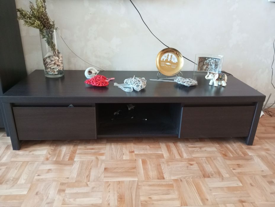 Продам тумба под телевизор