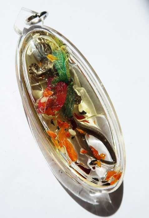 Amuleto Salamandra de Duas Caudas – Talismã de proteção e prosperidade