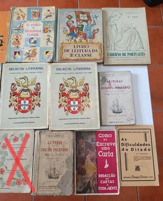 44 Livros Escolares Antigos e outros 3