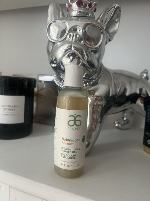 Skoncetrowany żel pod prysznic Arbonne 10szt