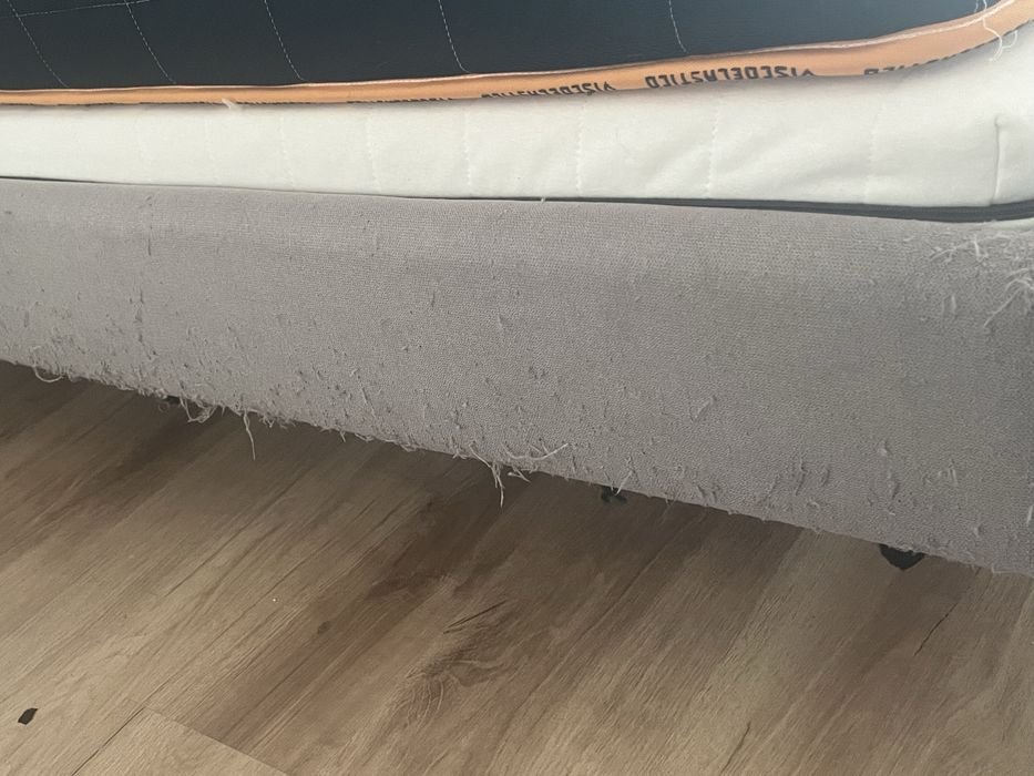 Cama de casal para estofar