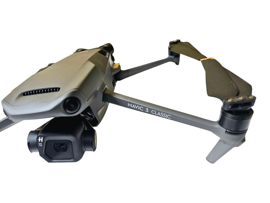 новый дрон без налета DJI Mavic 3 Classic