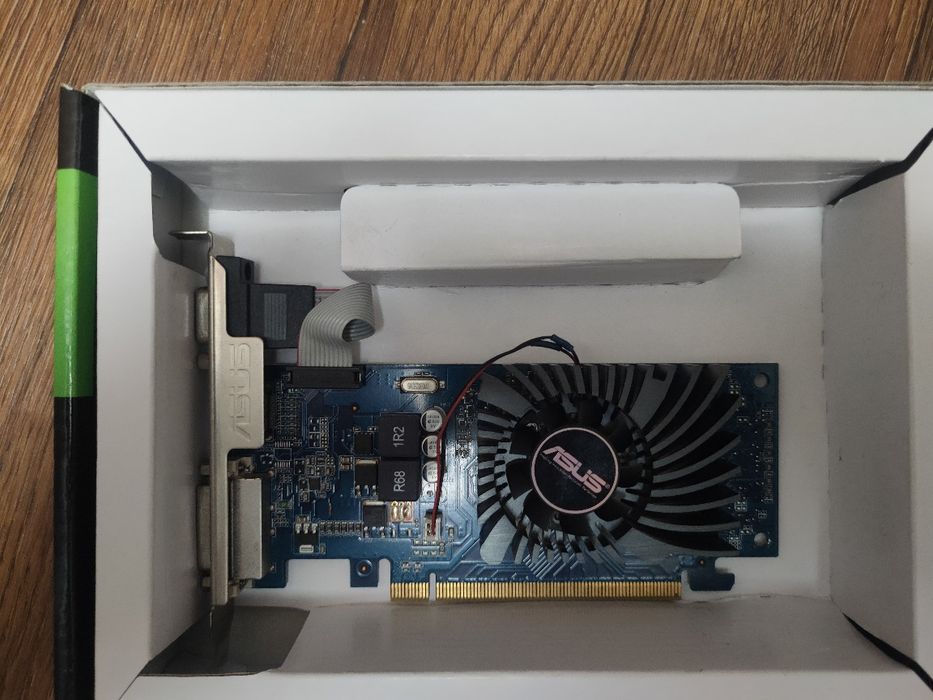 Відеокарта NVIDIA GeForce 210