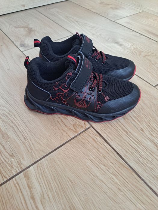 Adidasy r.30 chłopięce święcące
