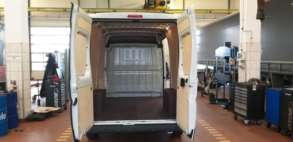 Zabudowa busa, paki Fiat Ducato Opel Movano L4H2 MONTAŻ