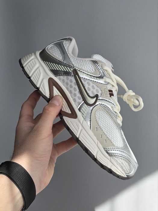 Кросівки Кроссовки Nike V5 RNR White Silver Brown Белый Коричневый Білий Коричневий Кросовки демісезон