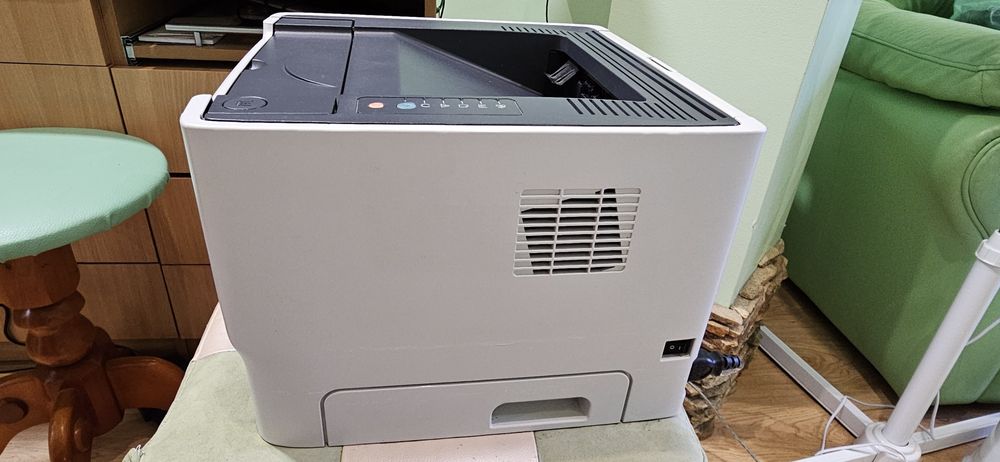 Принтер HP LaserJet P2015d