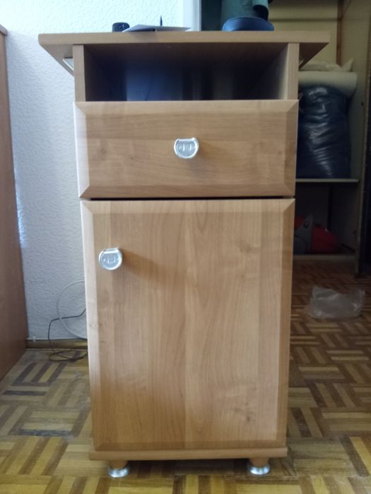 komplet mebli salonowo-sypialnianych