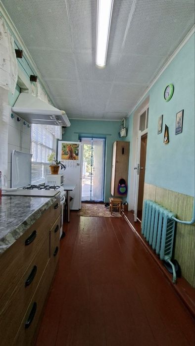 Продається будинок в центральній частині міста