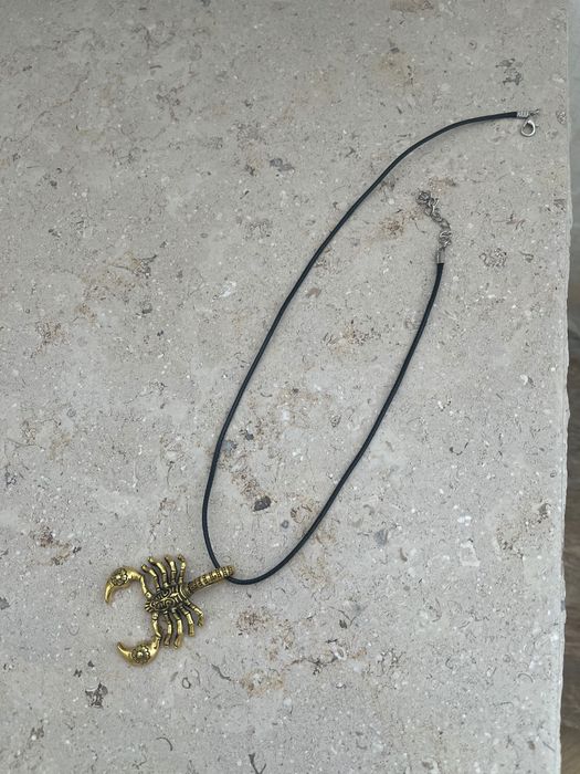 Wisiorek Skorpion ze stali nierdzewnej