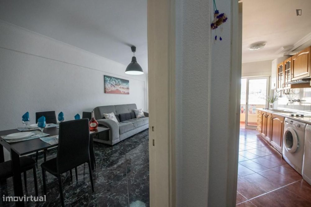 Apartamento com 2 quartos - localizado em Costa da Caparica Lisbon