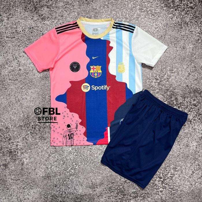 Дитяча футбольна форма з принтом Роналдо 7 та Мессі 10