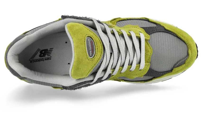 Кросівки New Balance 2002 M20028ZH
