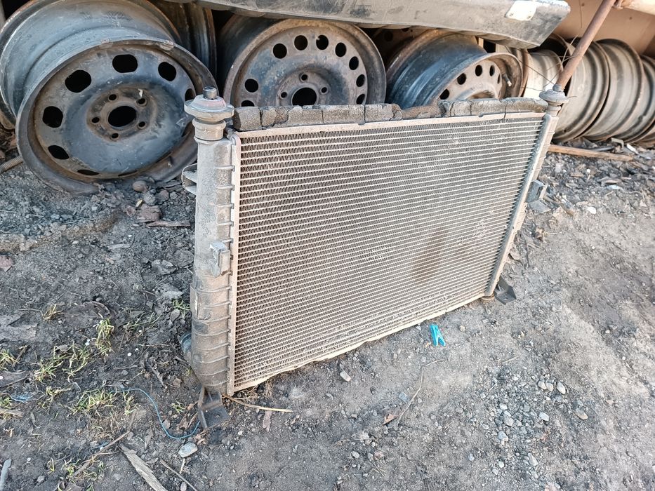 Радіатор охолодження Форд мондео ford mondeo 2