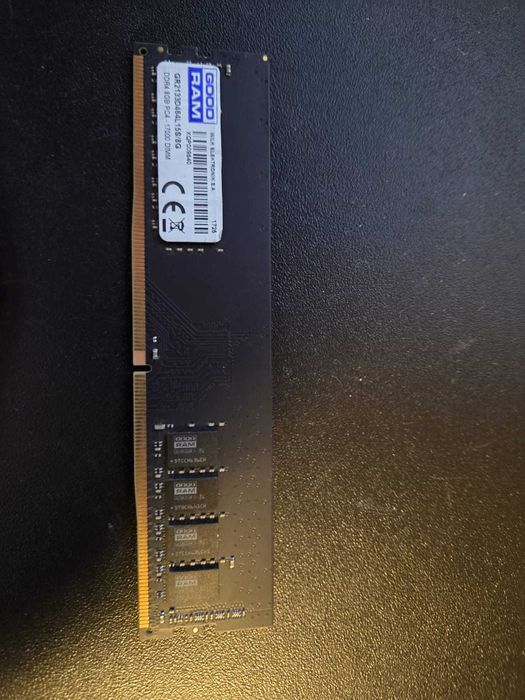 Pamięć RAM DDR4 8GB Sprawna