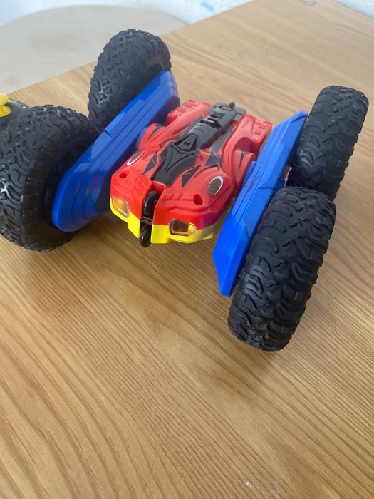Carro telecomandado