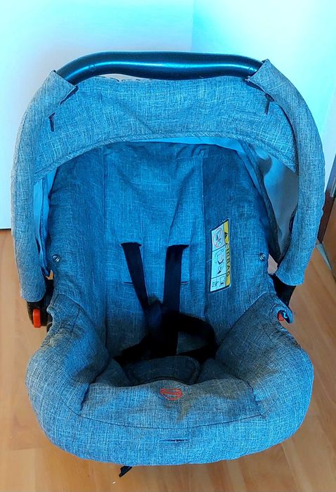 Cadeira/ ovo bebé (novo)