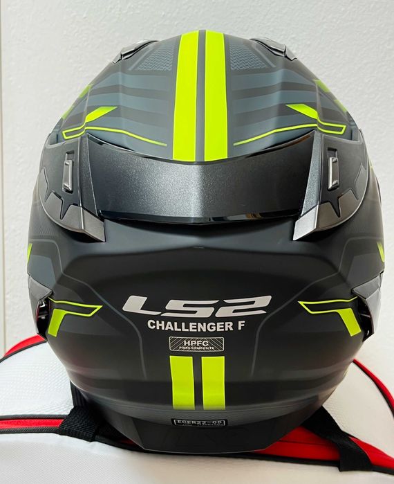Capacete NOVO LS2 Challenger Matt Black/Fluo(44% Desconto) Em XL e XXL