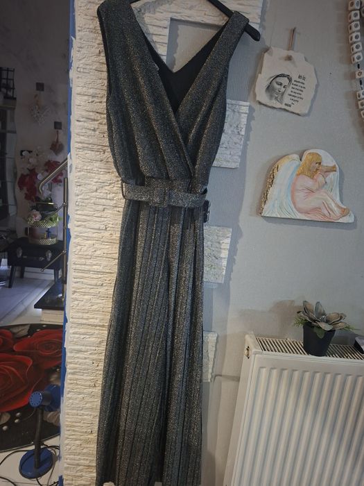 Piękny kombinezon wieczorowy